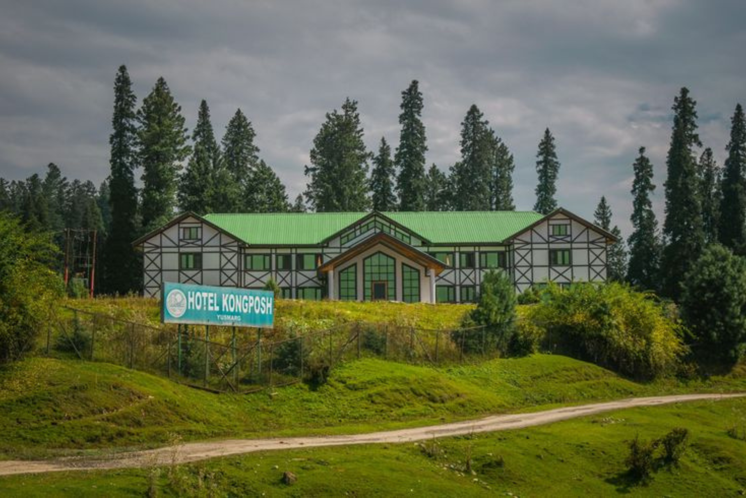 Untitled design_20251113_181952_0000