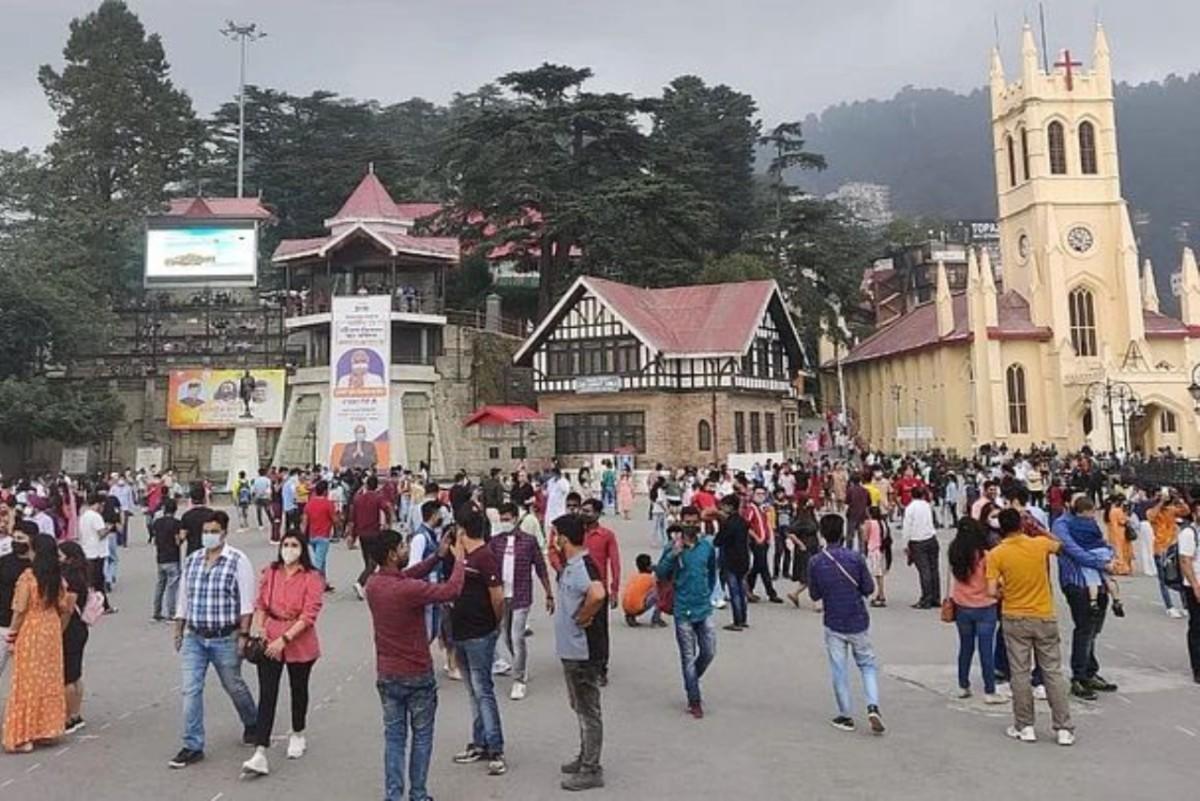 Tourists enjoying the Ridge area in Shimla hill station